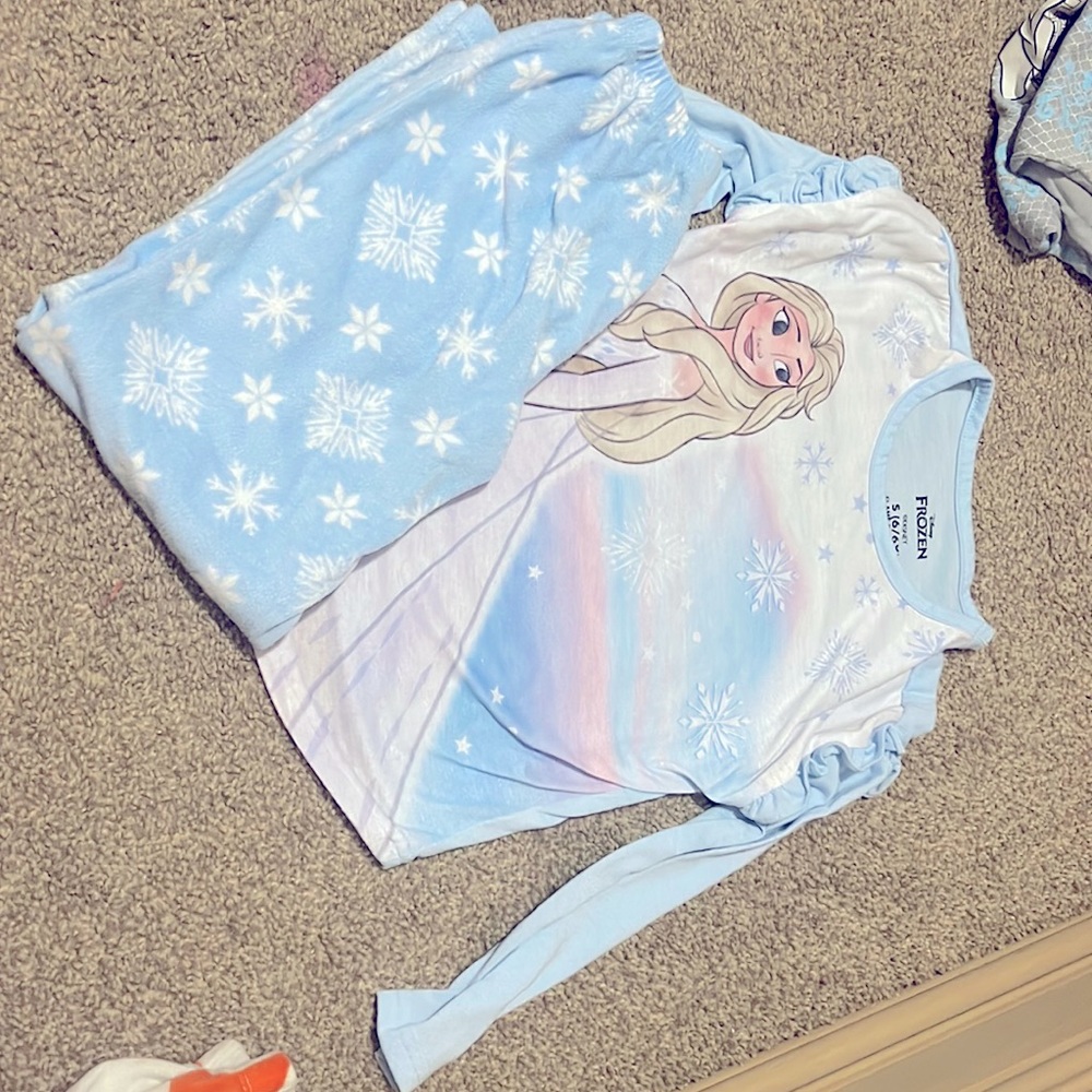 Disney Frozen Pajama Set